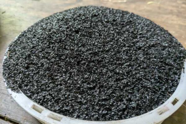 Super potassium humate flake type.